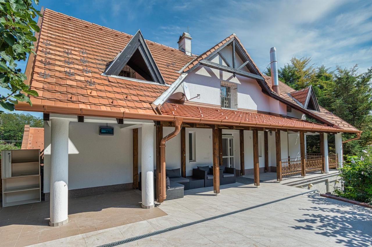 Szel Fiai Fogado Hotel Nyul Ngoại thất bức ảnh